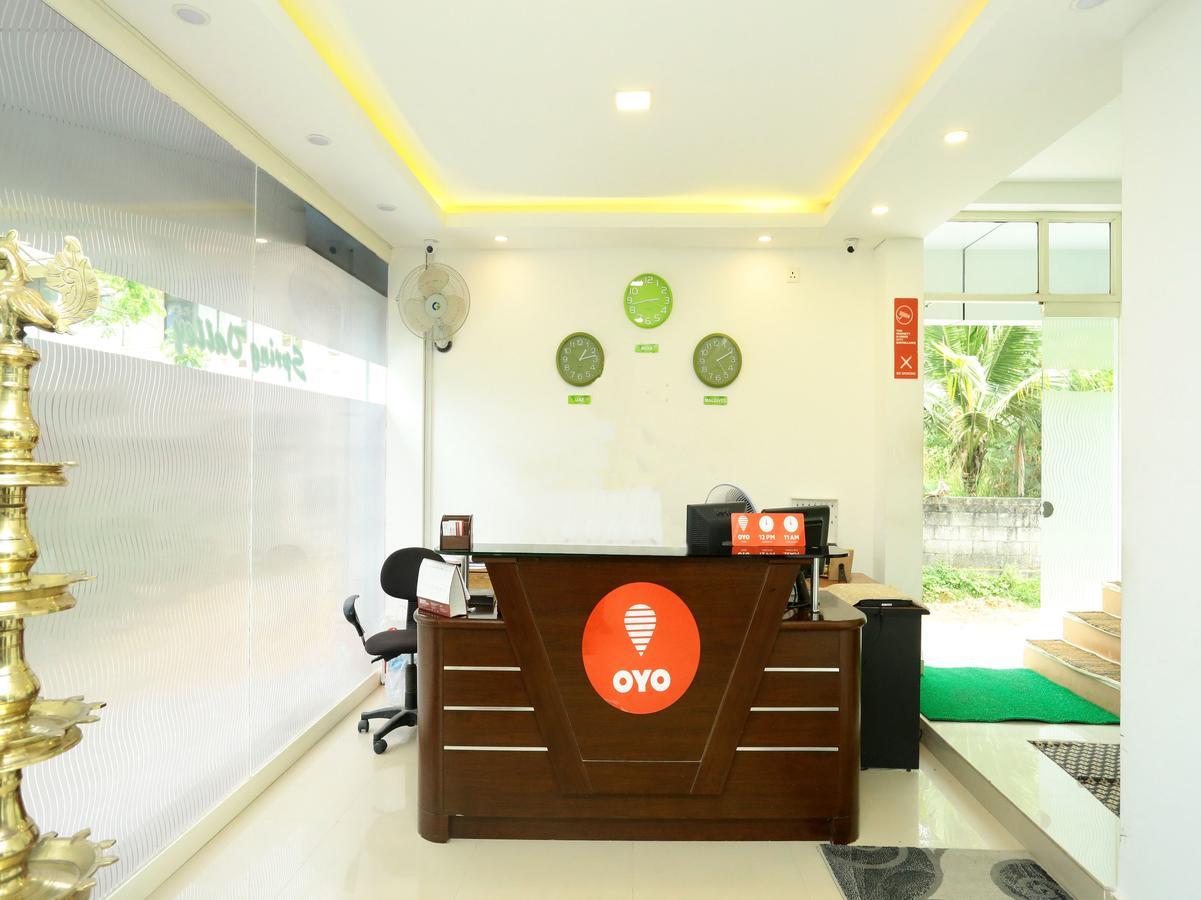Oyo 9557 Near Kims Hospital Thiruvananthapuram Exterior foto
